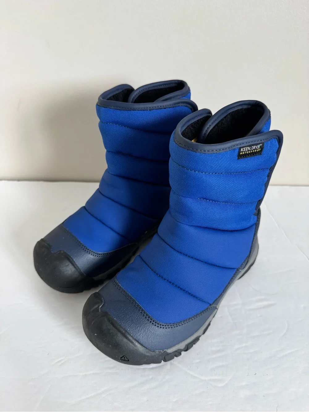 KEEN Puffrider Boys Waterproof Insulated Easy-On Snow Boots Naval/Surf US 1